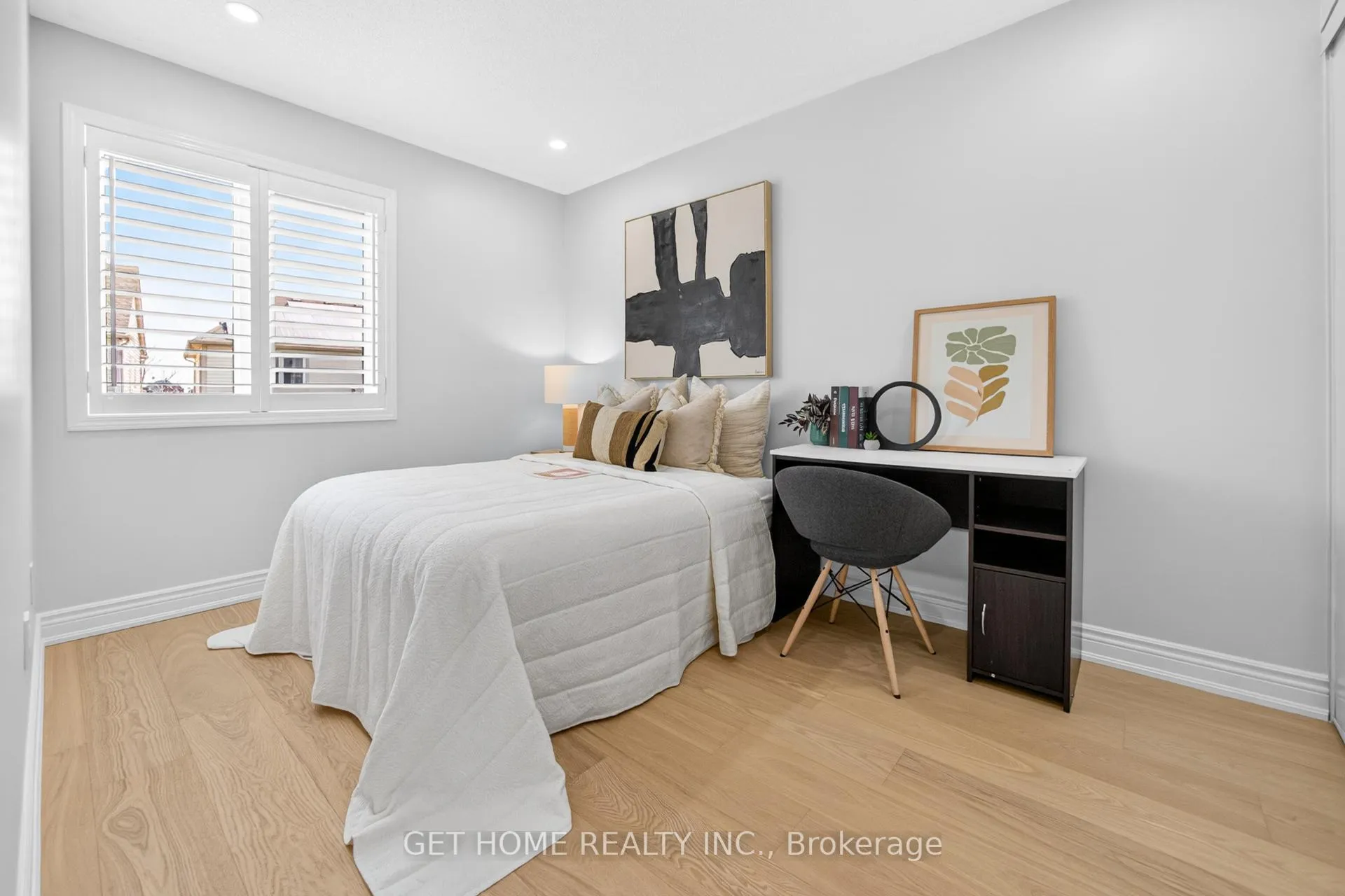 Photo 32 of 384 Dymott Avenue, Milton, Harrison — HOMEH