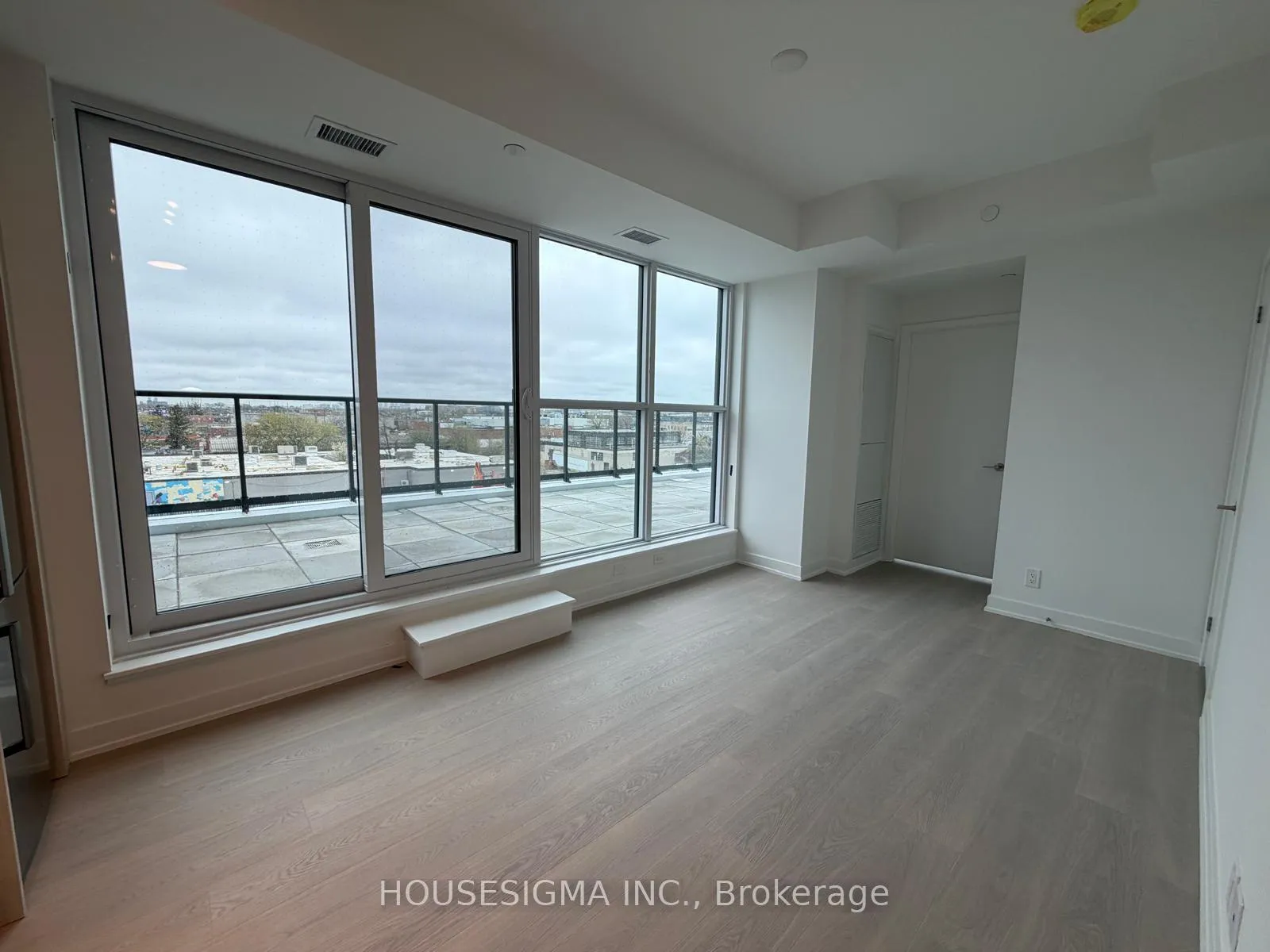 Photo 11 of Unit 419, 20 Deans Drive, Scarborough, Clairlea-Birchmount — HOMEH