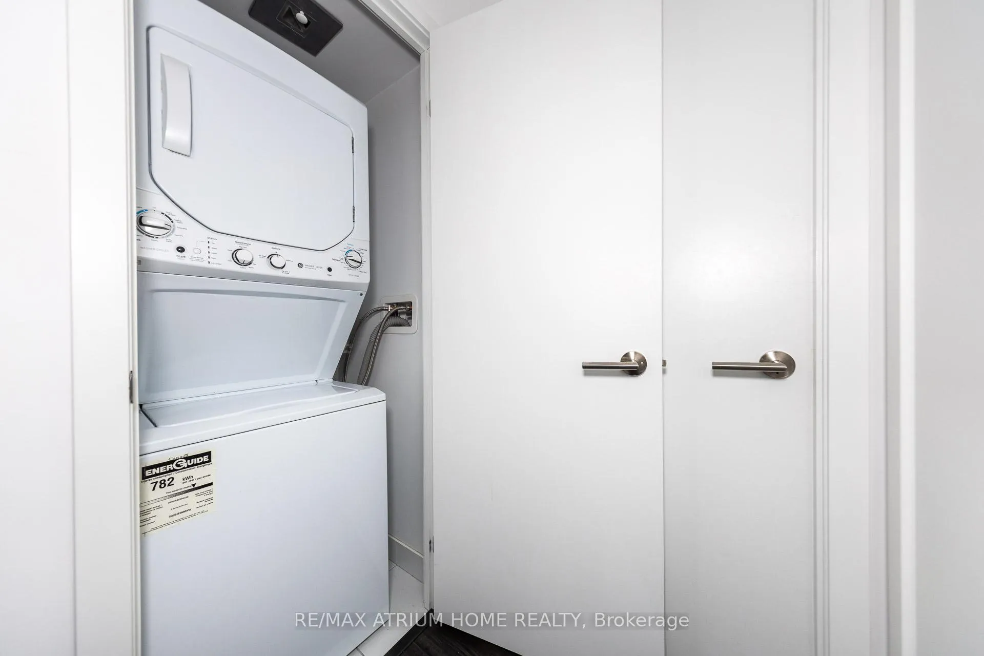 Photo 23 of Unit 1515, 120 Varna Drive, Toronto, Englemount-Lawrence — HOMEH