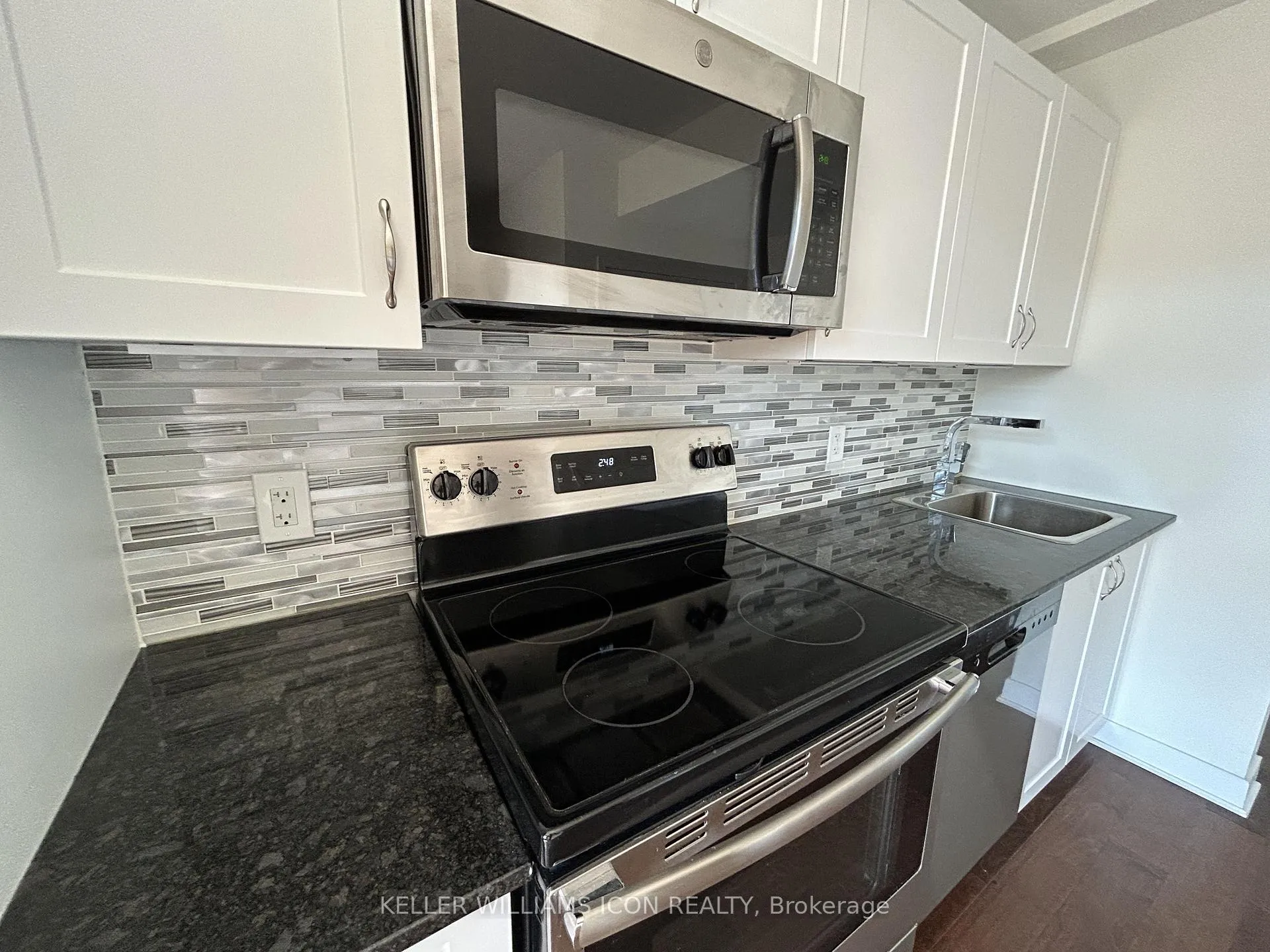 Photo 7 of Unit 307, 315 Terravita Private, Ottawa, Windsor Park Village — HOMEH