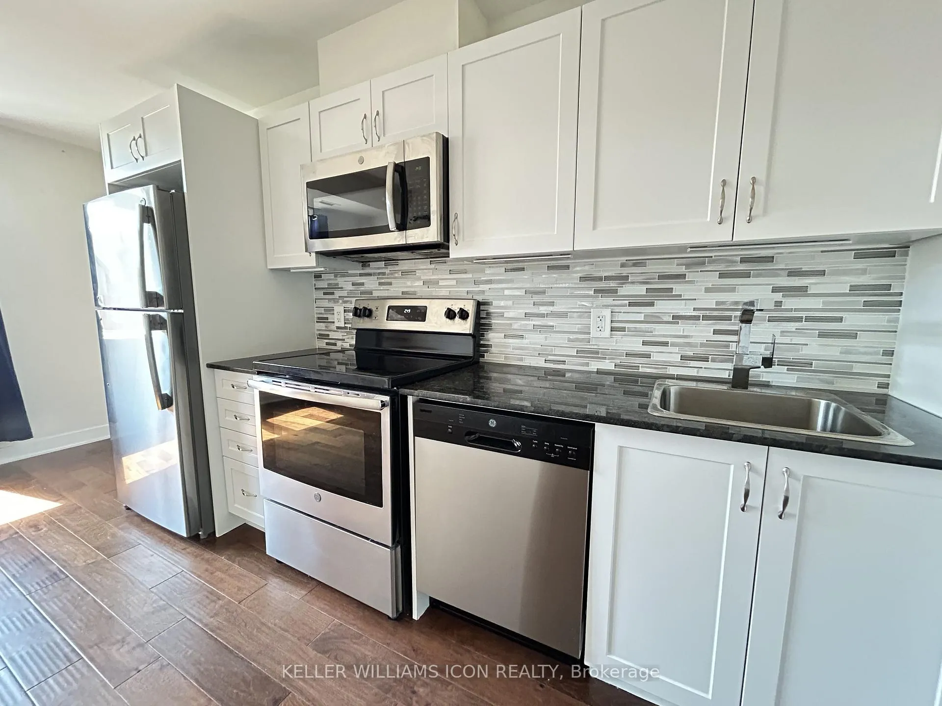 Photo 8 of Unit 307, 315 Terravita Private, Ottawa, Windsor Park Village — HOMEH