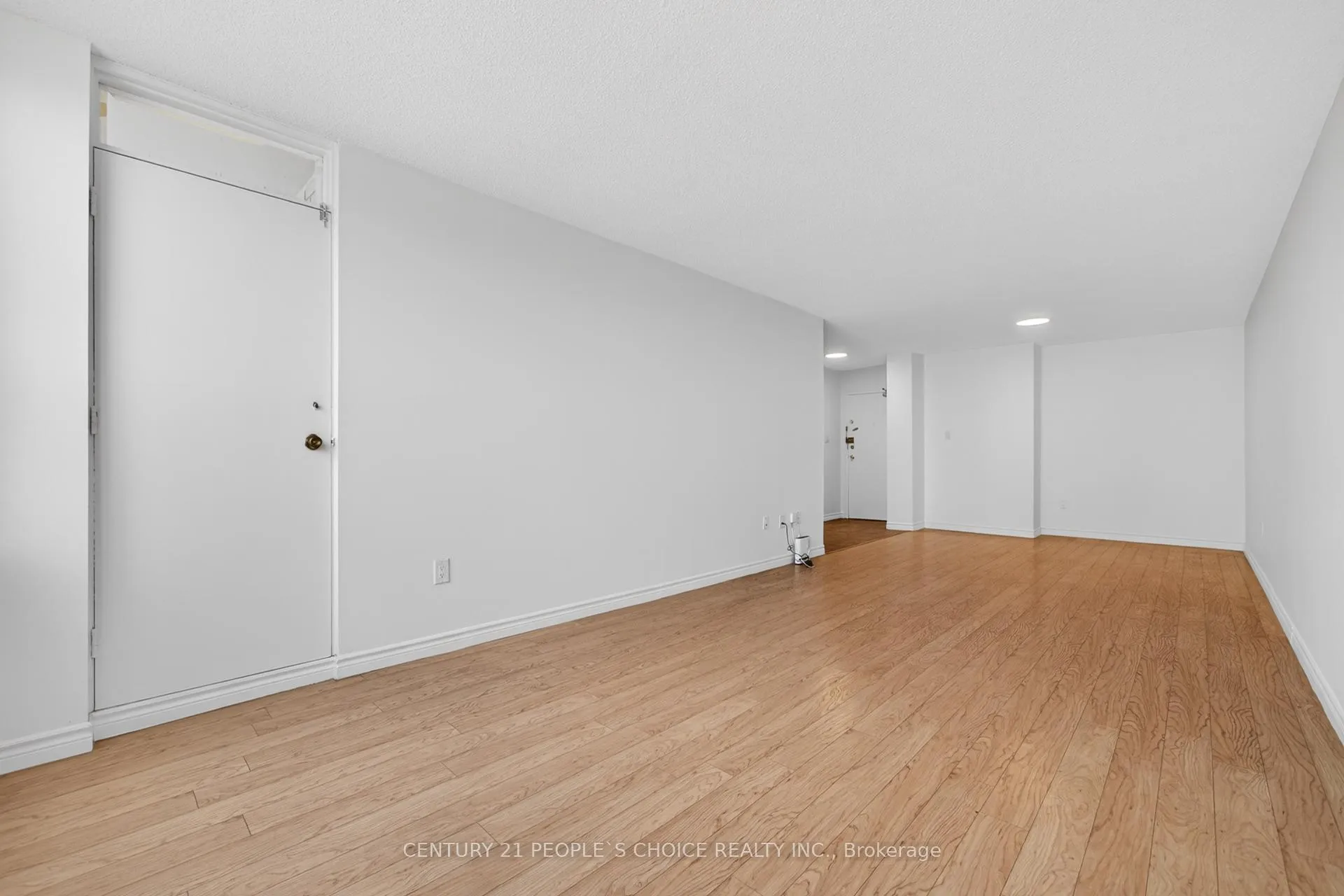 Photo 20 of Unit 702, 390 Dixon Road, Etobicoke, Kingsview Village-The Westway — HOMEH