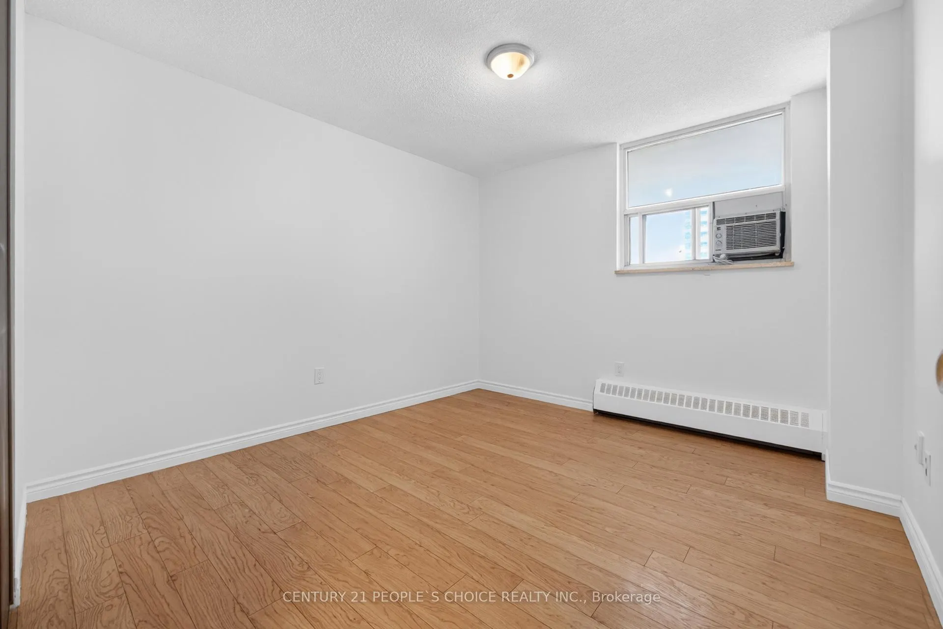 Photo 23 of Unit 702, 390 Dixon Road, Etobicoke, Kingsview Village-The Westway — HOMEH
