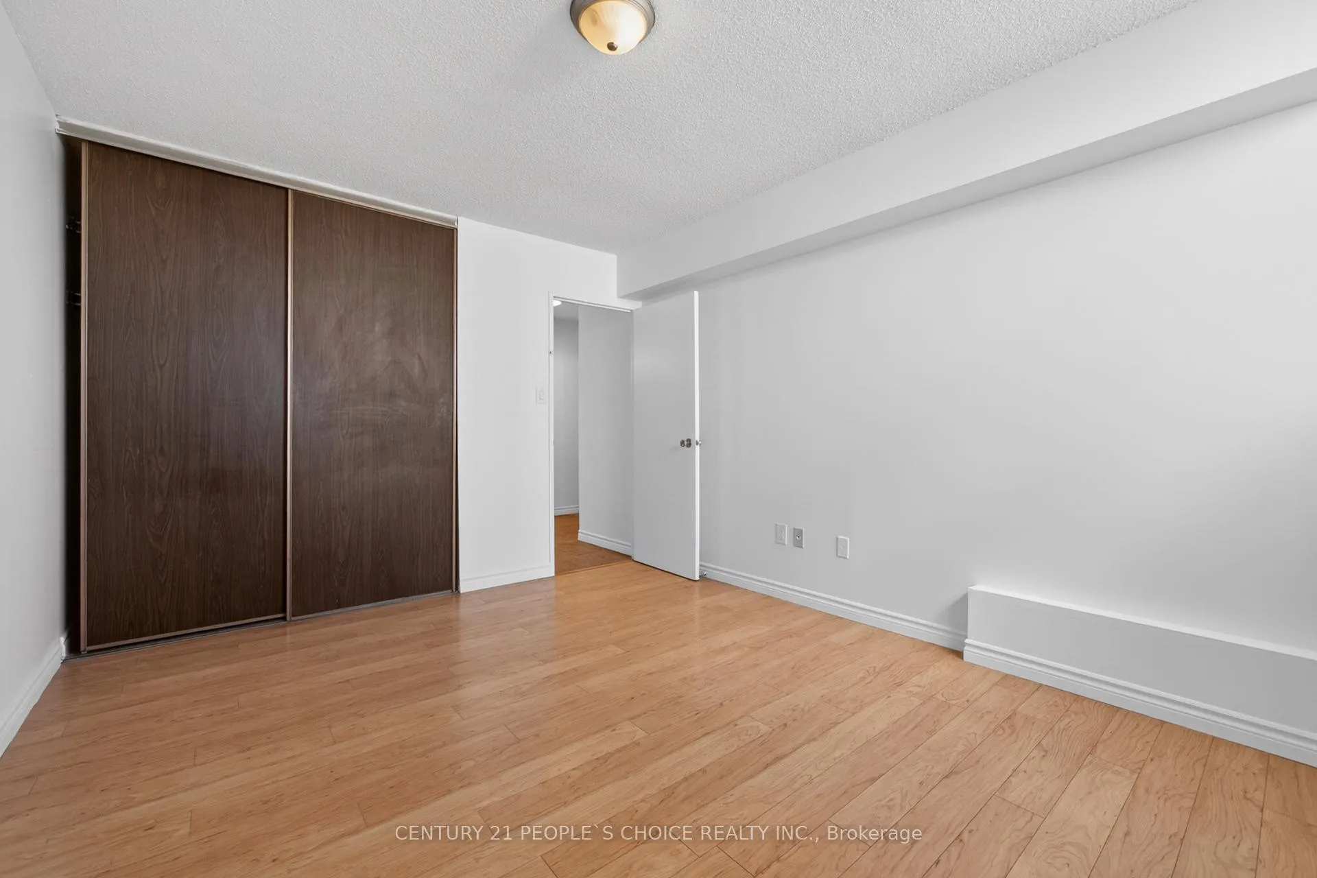 Photo 29 of Unit 702, 390 Dixon Road, Etobicoke, Kingsview Village-The Westway — HOMEH