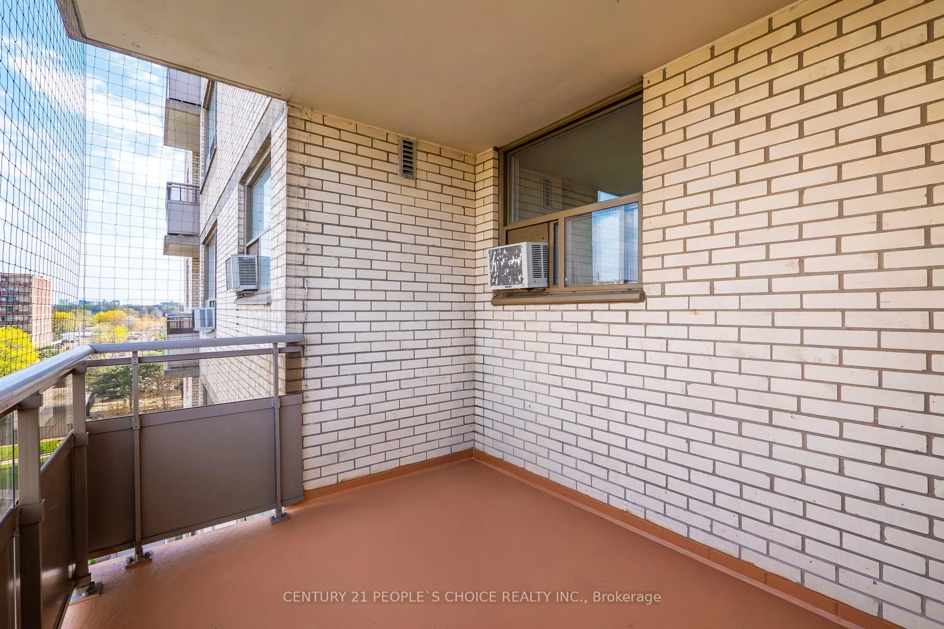 Photo 32 of Unit 702, 390 Dixon Road, Etobicoke, Kingsview Village-The Westway — HOMEH