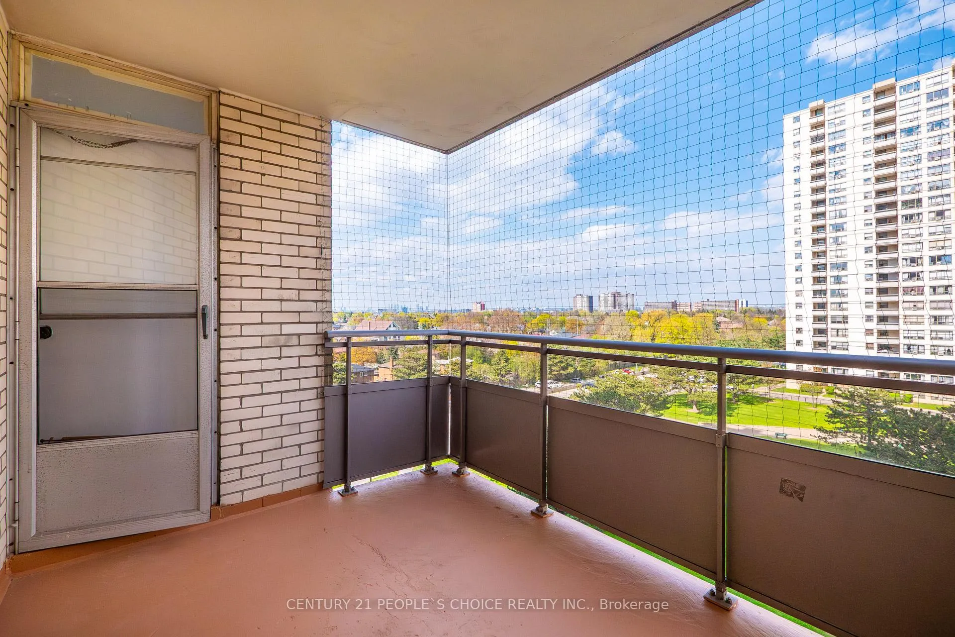 Photo 33 of Unit 702, 390 Dixon Road, Etobicoke, Kingsview Village-The Westway — HOMEH