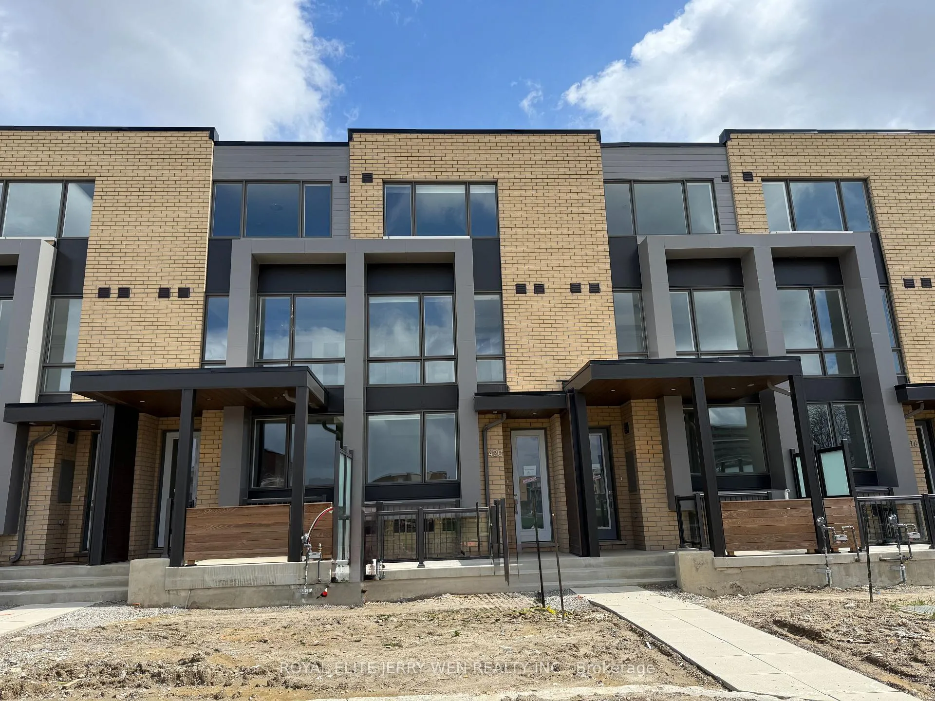 Front of Unit Basement, 420 Lawrence Heights Way