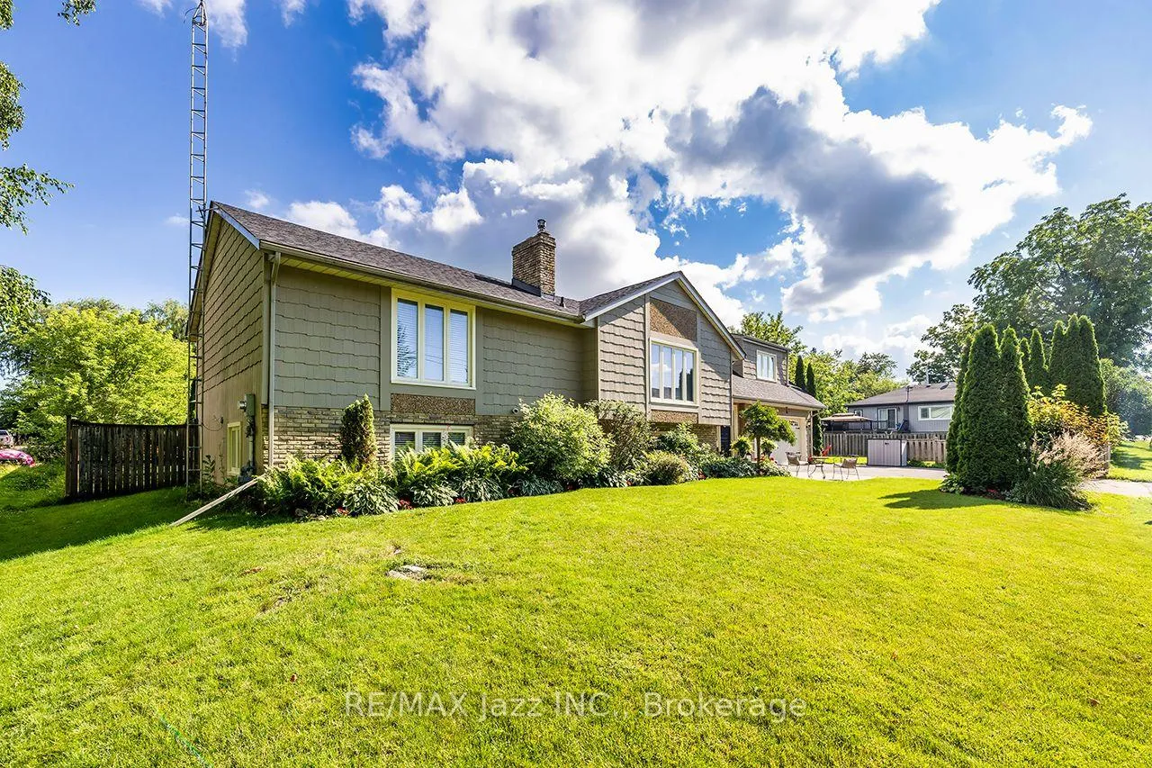 Photo 2 of 56 Centre Street, Scugog, Rural Scugog — HOMEH