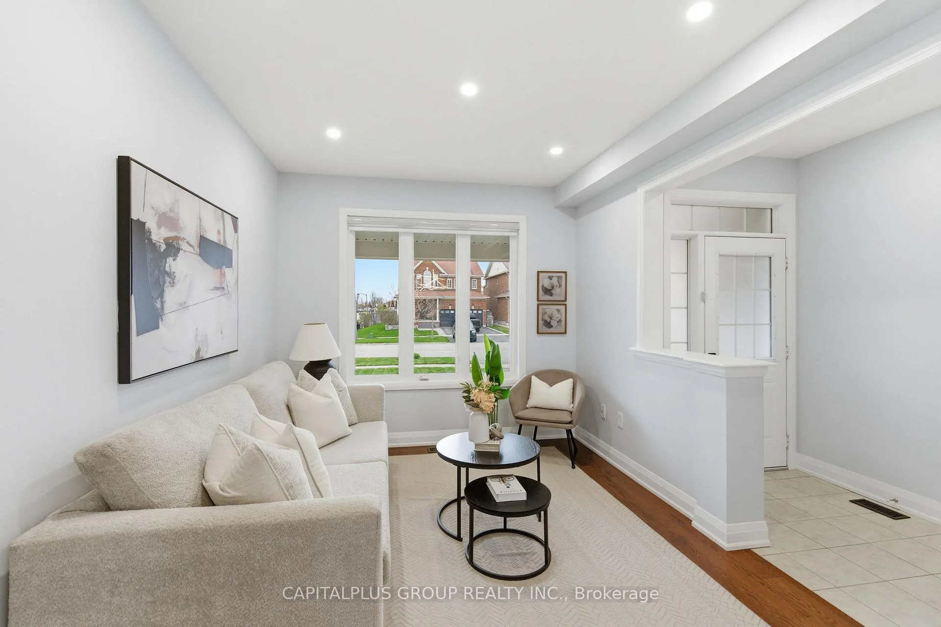 Photo 6 of 313 Cachet Boulevard, Whitby, Brooklin — HOMEH