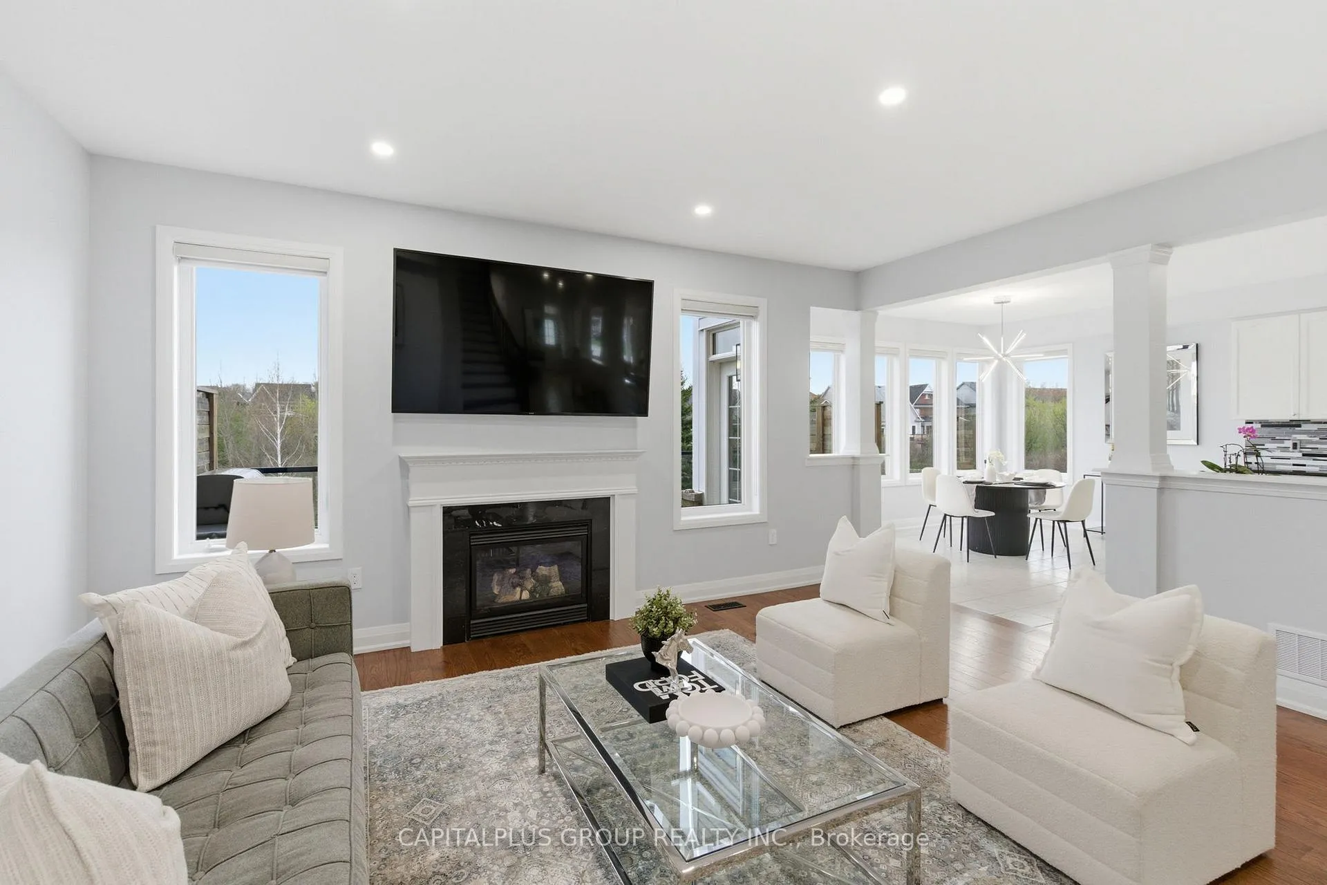 Photo 11 of 313 Cachet Boulevard, Whitby, Brooklin — HOMEH