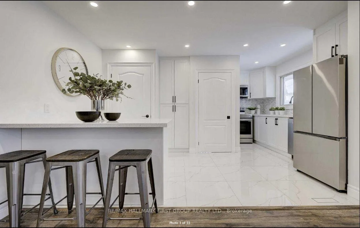 Photo 3 of 167 Harmony Road N, Oshawa, Eastdale — HOMEH