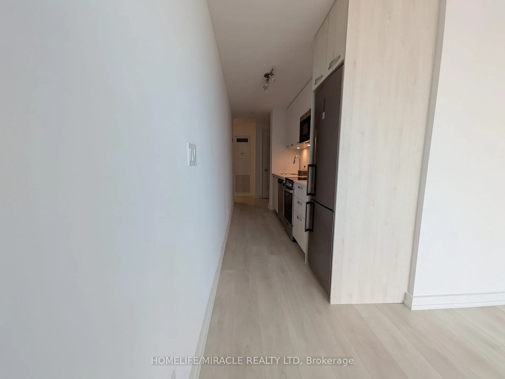 Photo 7 of Unit 2307, 75 James Street S, Hamilton, Corktown — HOMEH