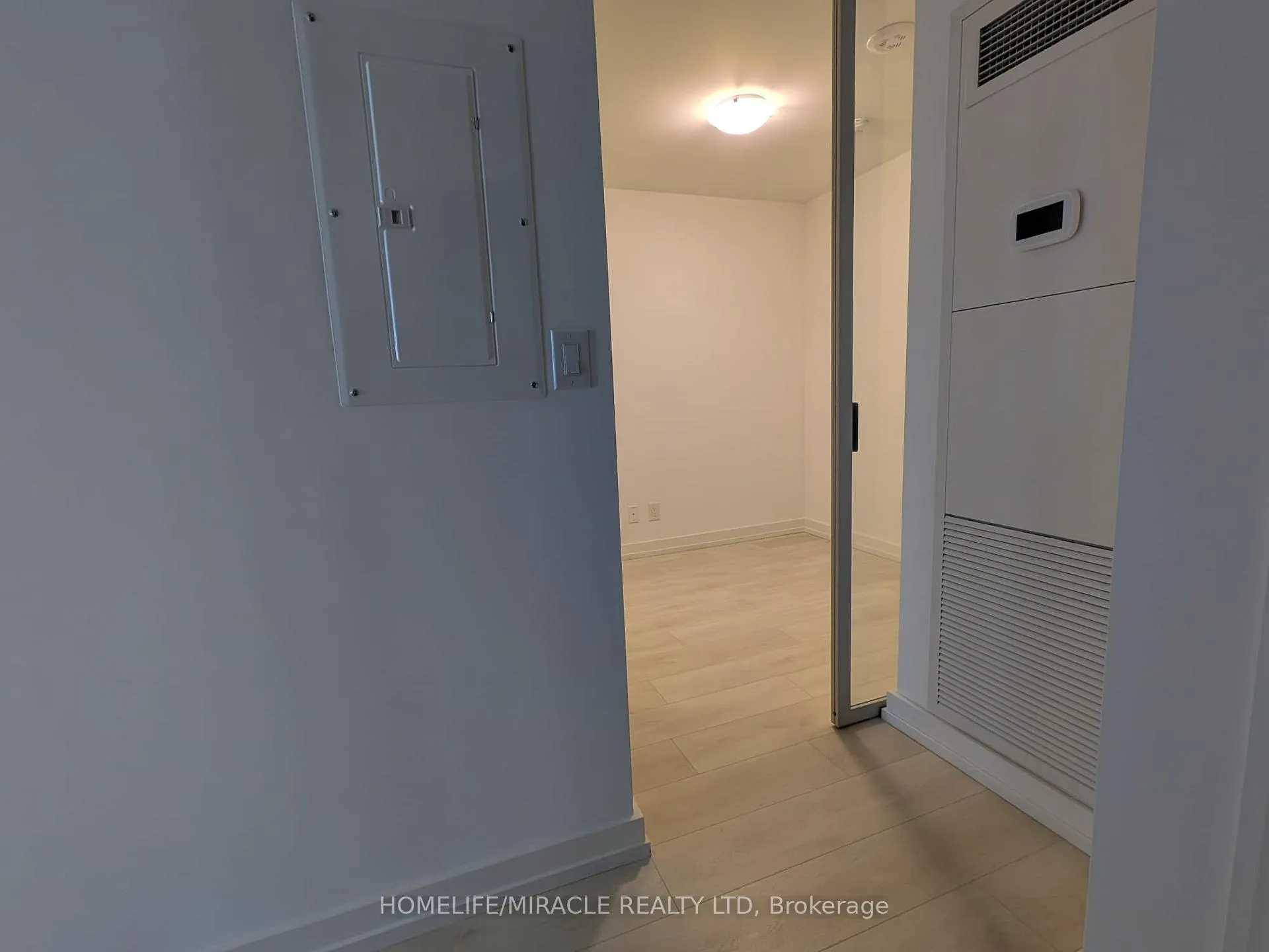 Photo 9 of Unit 2307, 75 James Street S, Hamilton, Corktown — HOMEH