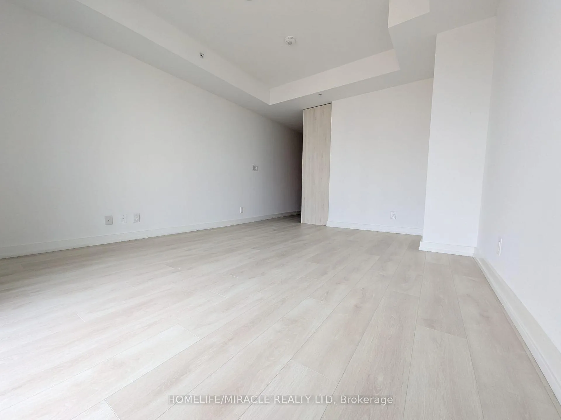 Photo 11 of Unit 2307, 75 James Street S, Hamilton, Corktown — HOMEH