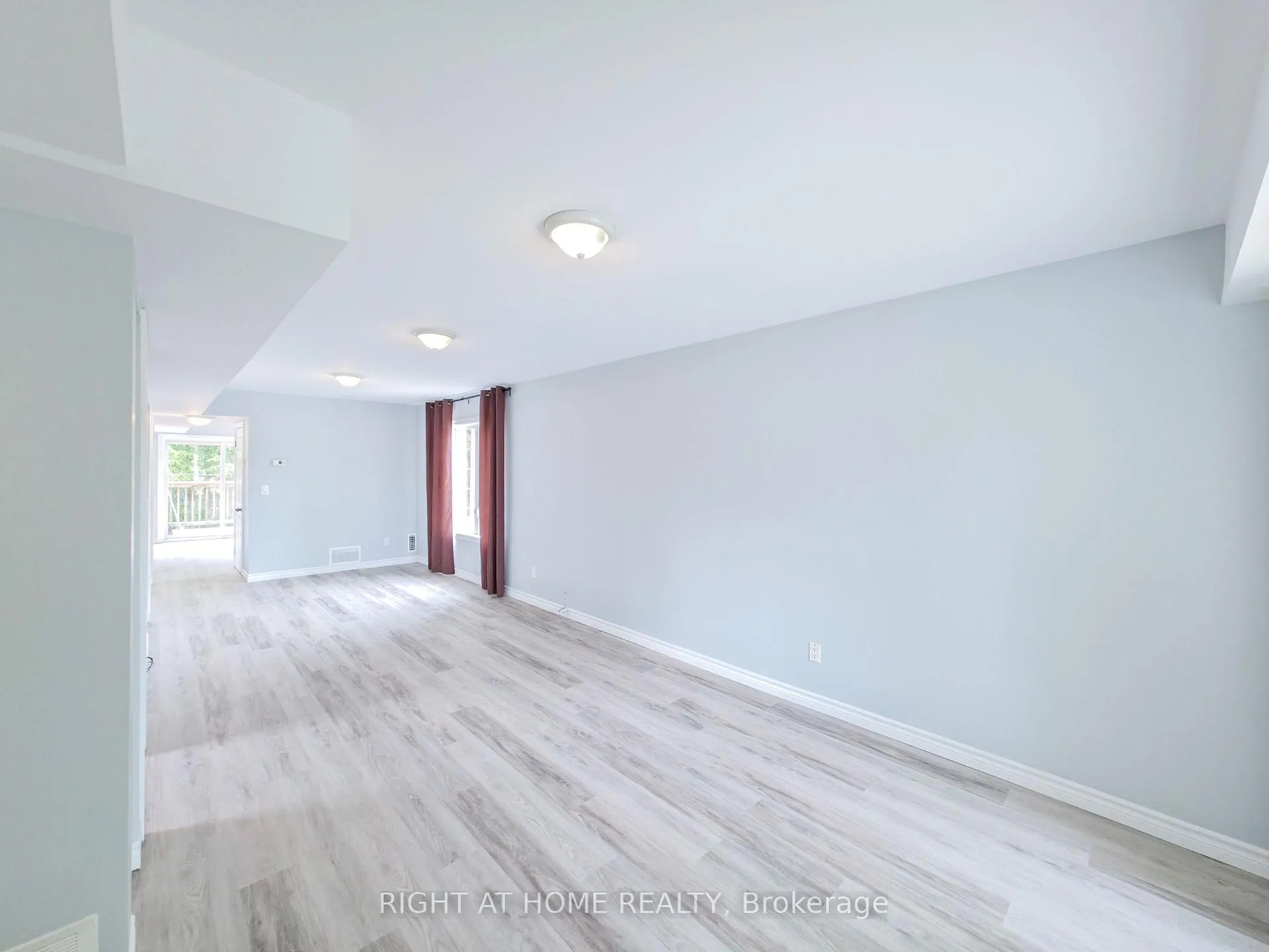 Photo 6 of 343 Mitchell Avenue, Oshawa, Central — HOMEH