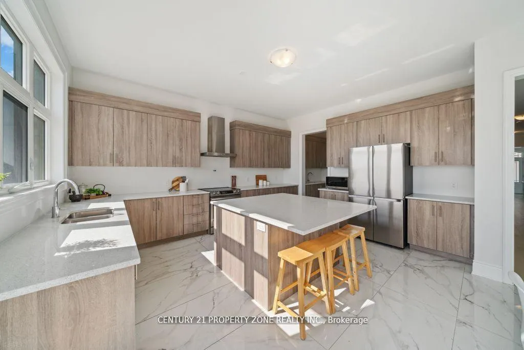 Photo 15 of 84 James Walker Avenue, Caledon, Caledon East — HOMEH