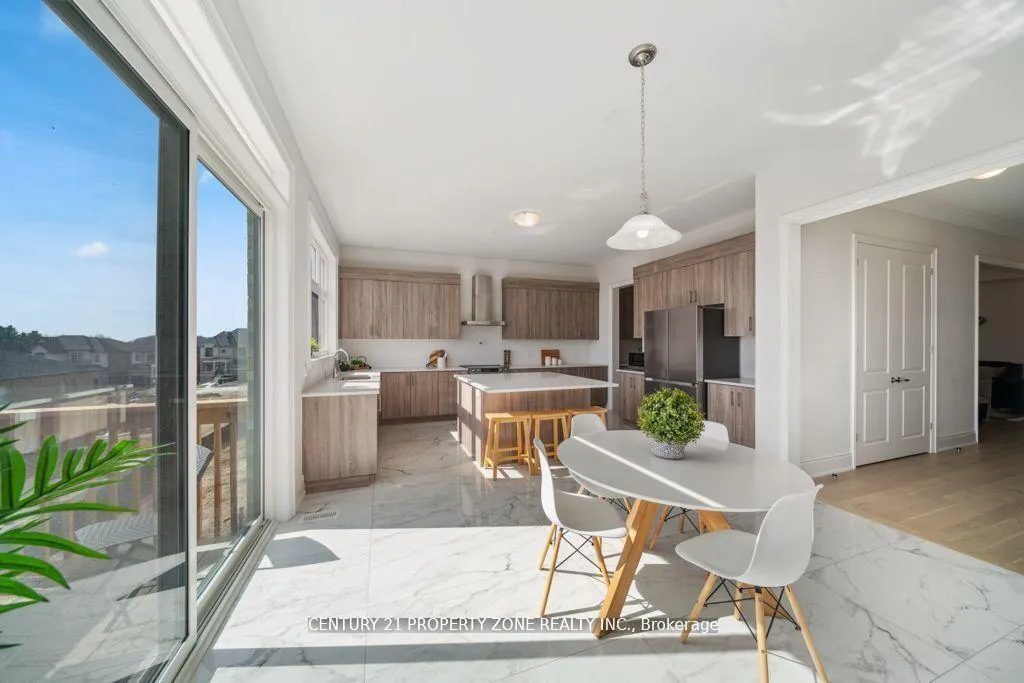 Photo 16 of 84 James Walker Avenue, Caledon, Caledon East — HOMEH