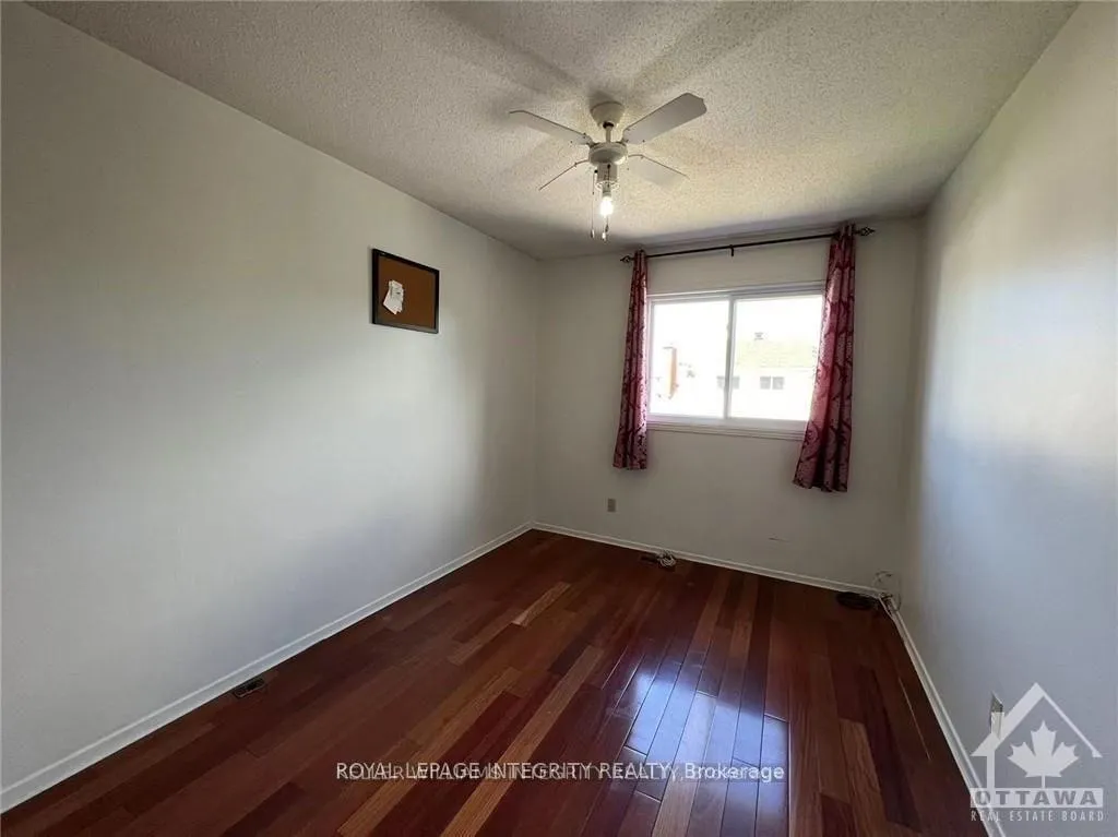Photo 10 of 61 Elvaston Avenue, Ottawa, Craig Henry/Woodvale — HOMEH