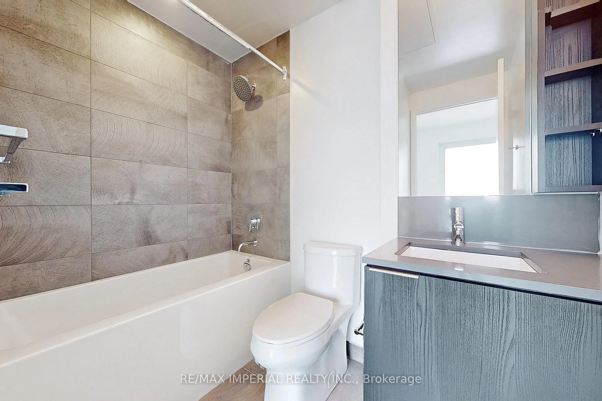 Photo 10 of Unit 4805, 1000 Portage Parkway, Vaughan, Vaughan Corporate Centre — HOMEH