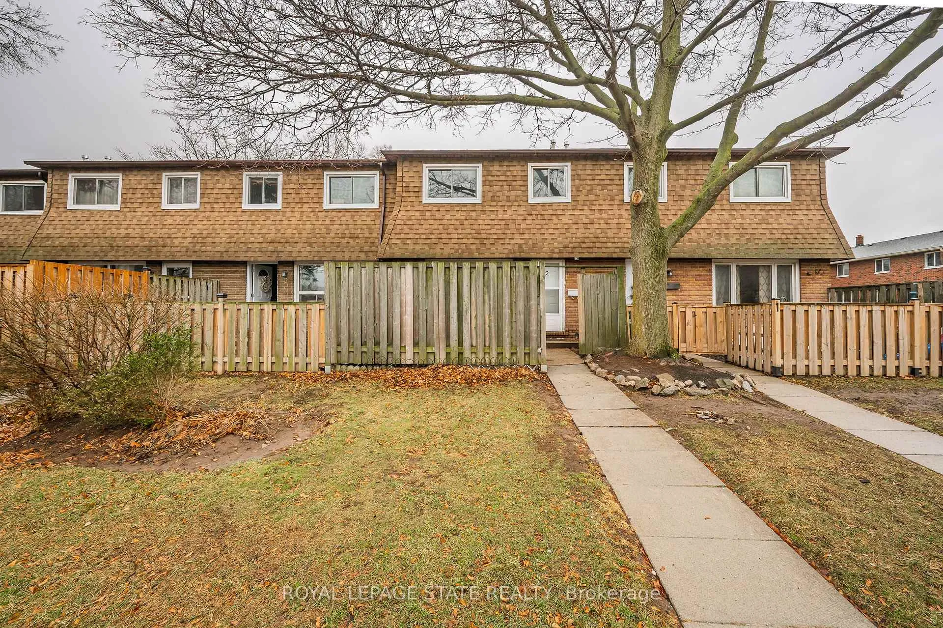 Photo 1 of Unit 2, 165 Limeridge Road W, Hamilton, Rolston — HOMEH