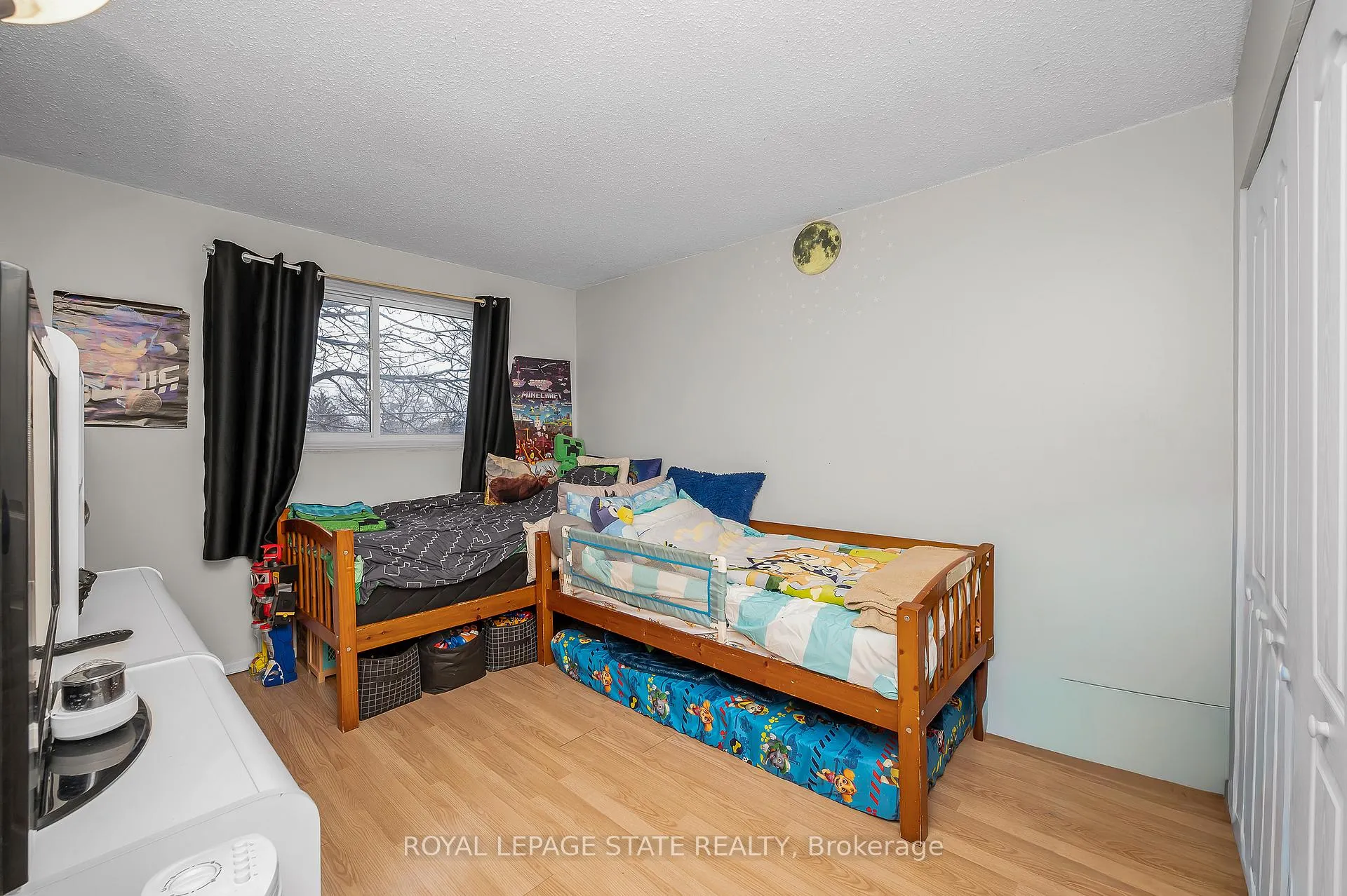 Photo 17 of Unit 2, 165 Limeridge Road W, Hamilton, Rolston — HOMEH