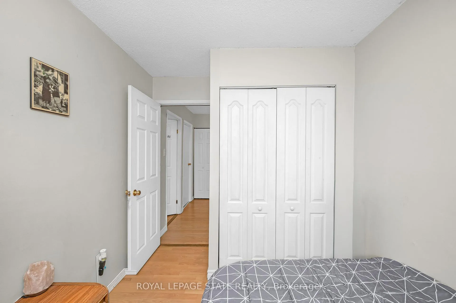 Photo 20 of Unit 2, 165 Limeridge Road W, Hamilton, Rolston — HOMEH