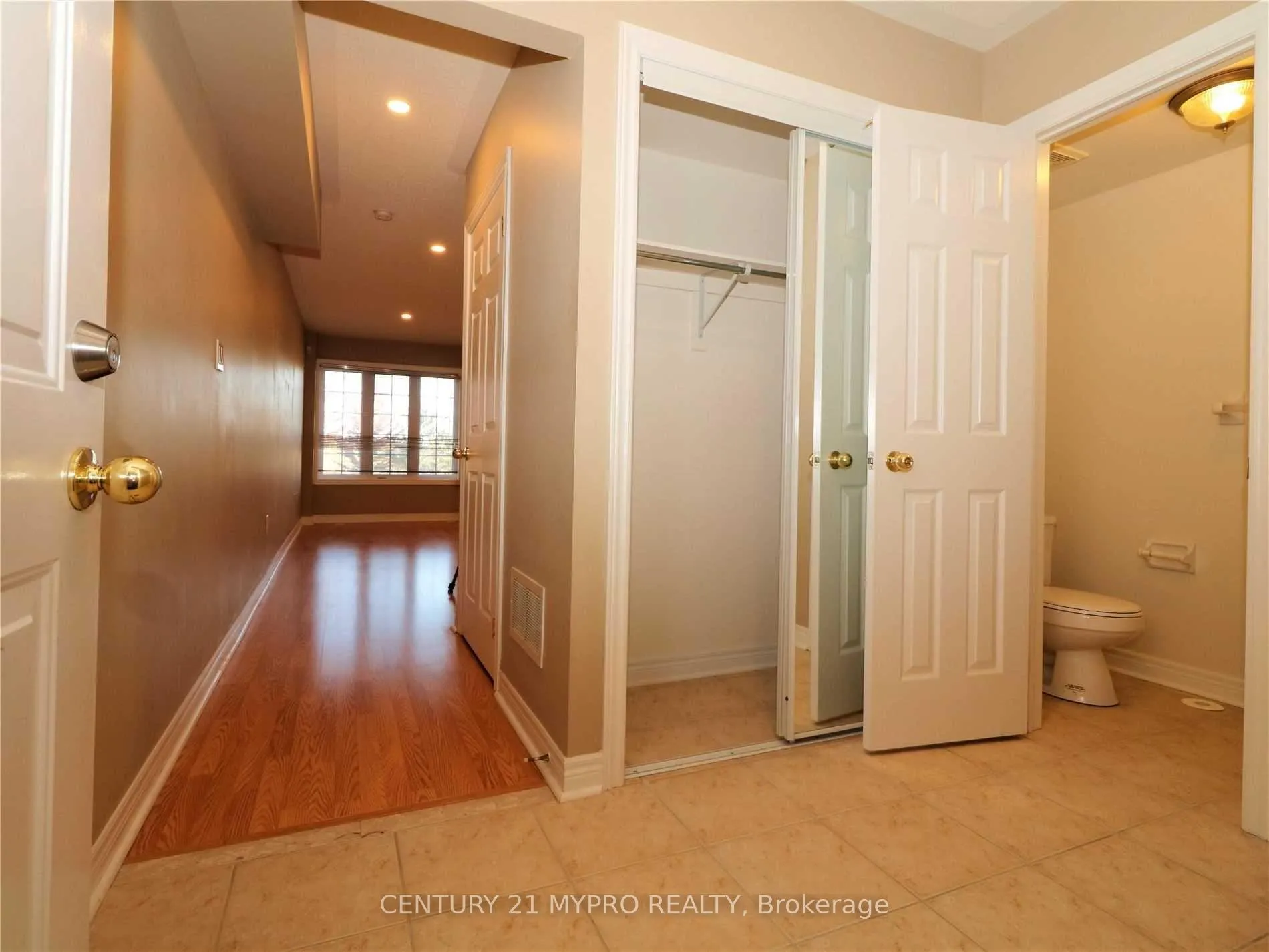 Photo 6 of 2491 Bur Oak Avenue, Markham, Cornell — HOMEH