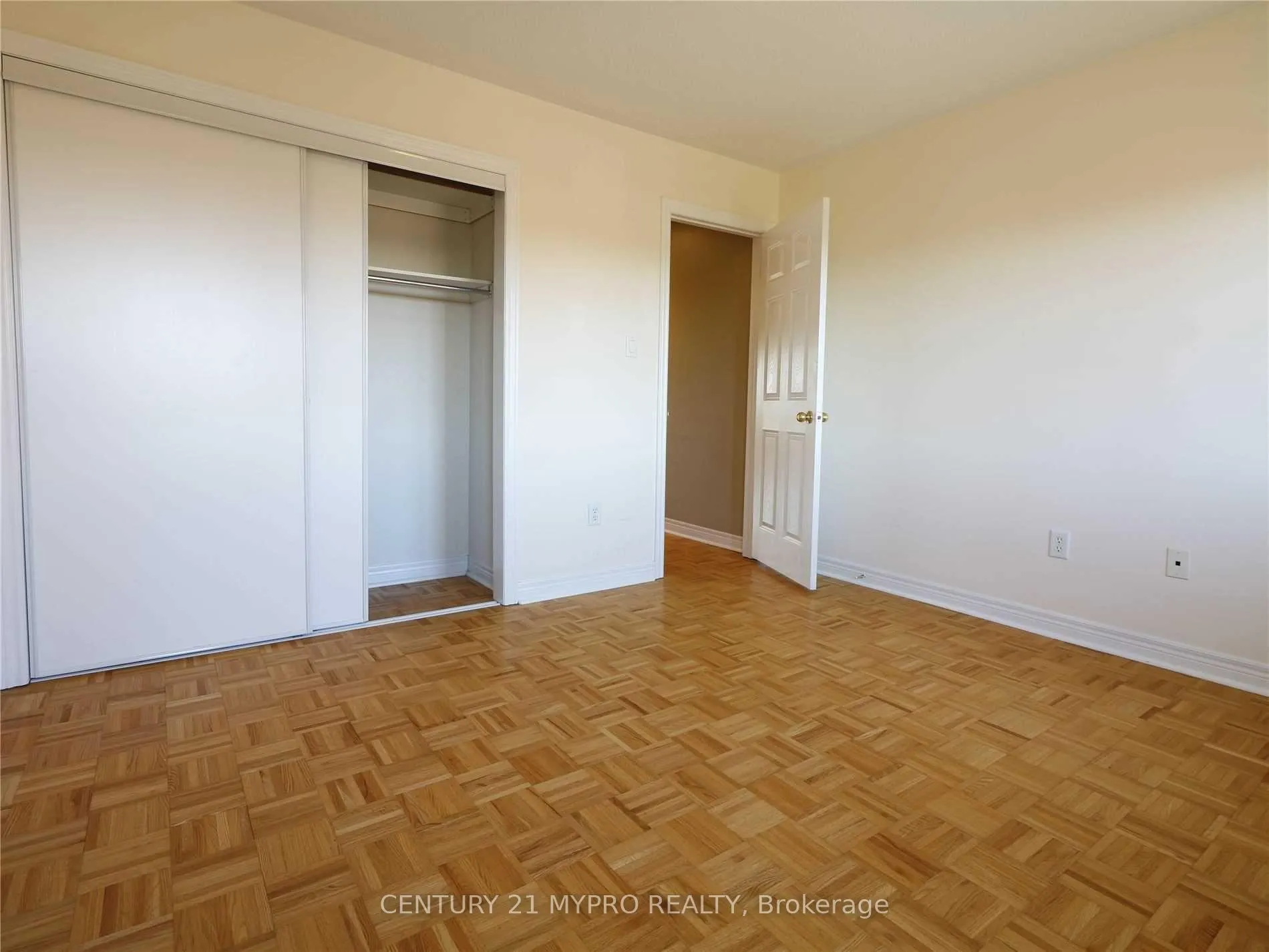 Photo 20 of 2491 Bur Oak Avenue, Markham, Cornell — HOMEH