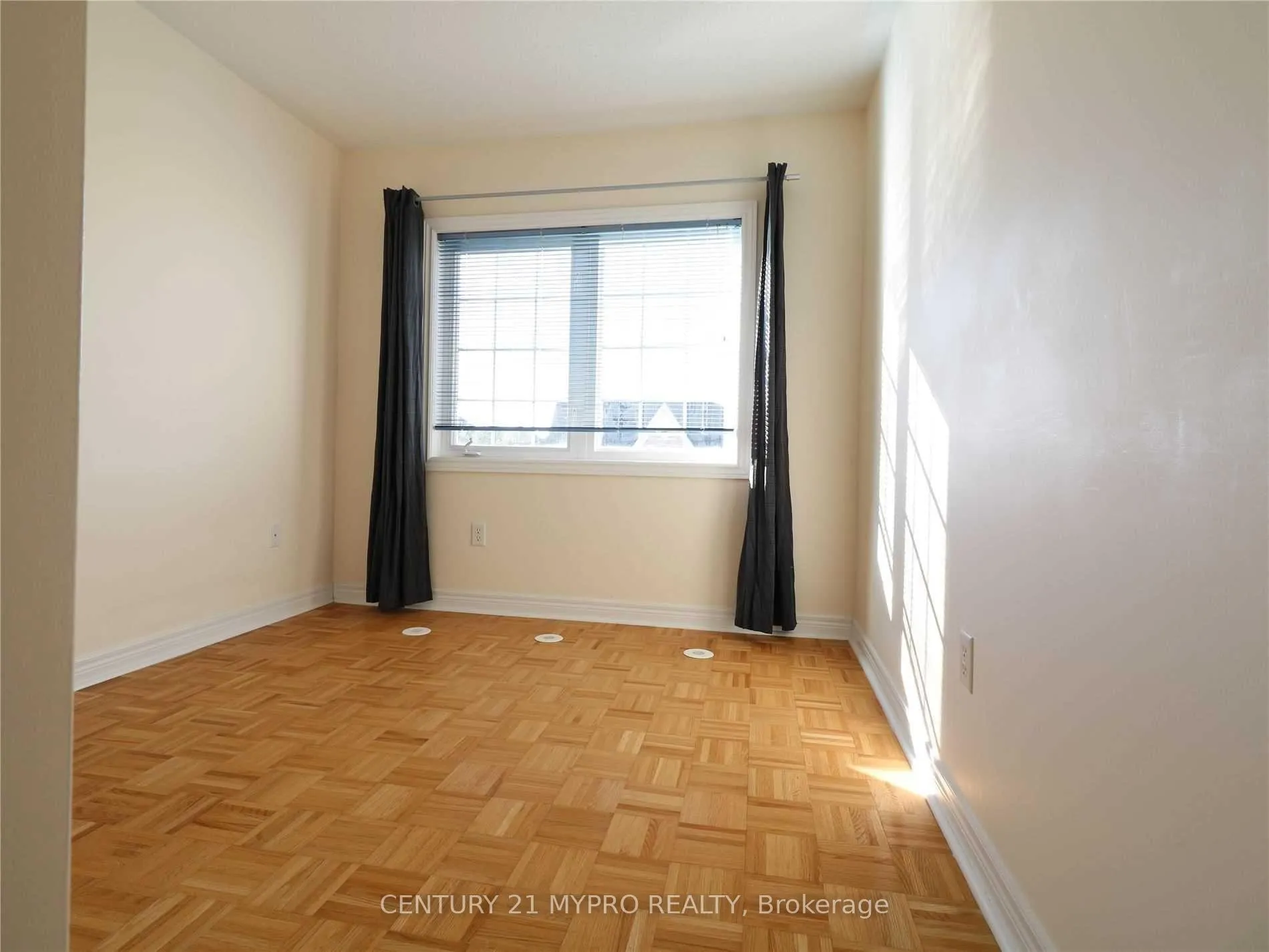 Photo 23 of 2491 Bur Oak Avenue, Markham, Cornell — HOMEH