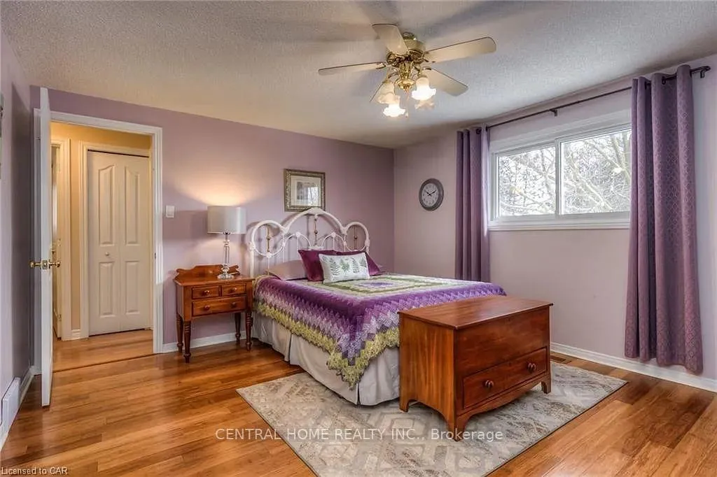 Photo 13 of 100 Biehn Drive, Kitchener, Brigadoon — HOMEH