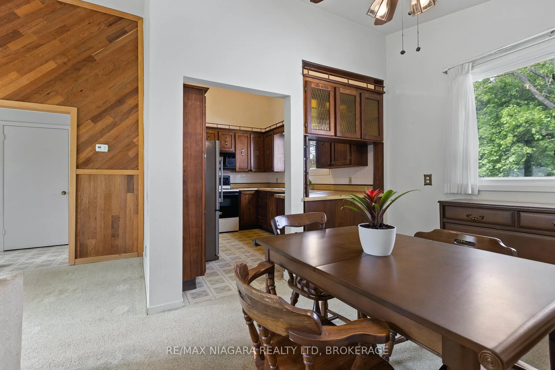 Photo 15 of 1176 Sunset Drive, Pelham, Fenwick — HOMEH