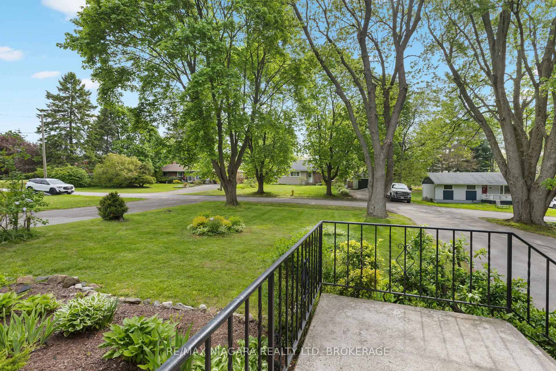Photo 31 of 1176 Sunset Drive, Pelham, Fenwick — HOMEH