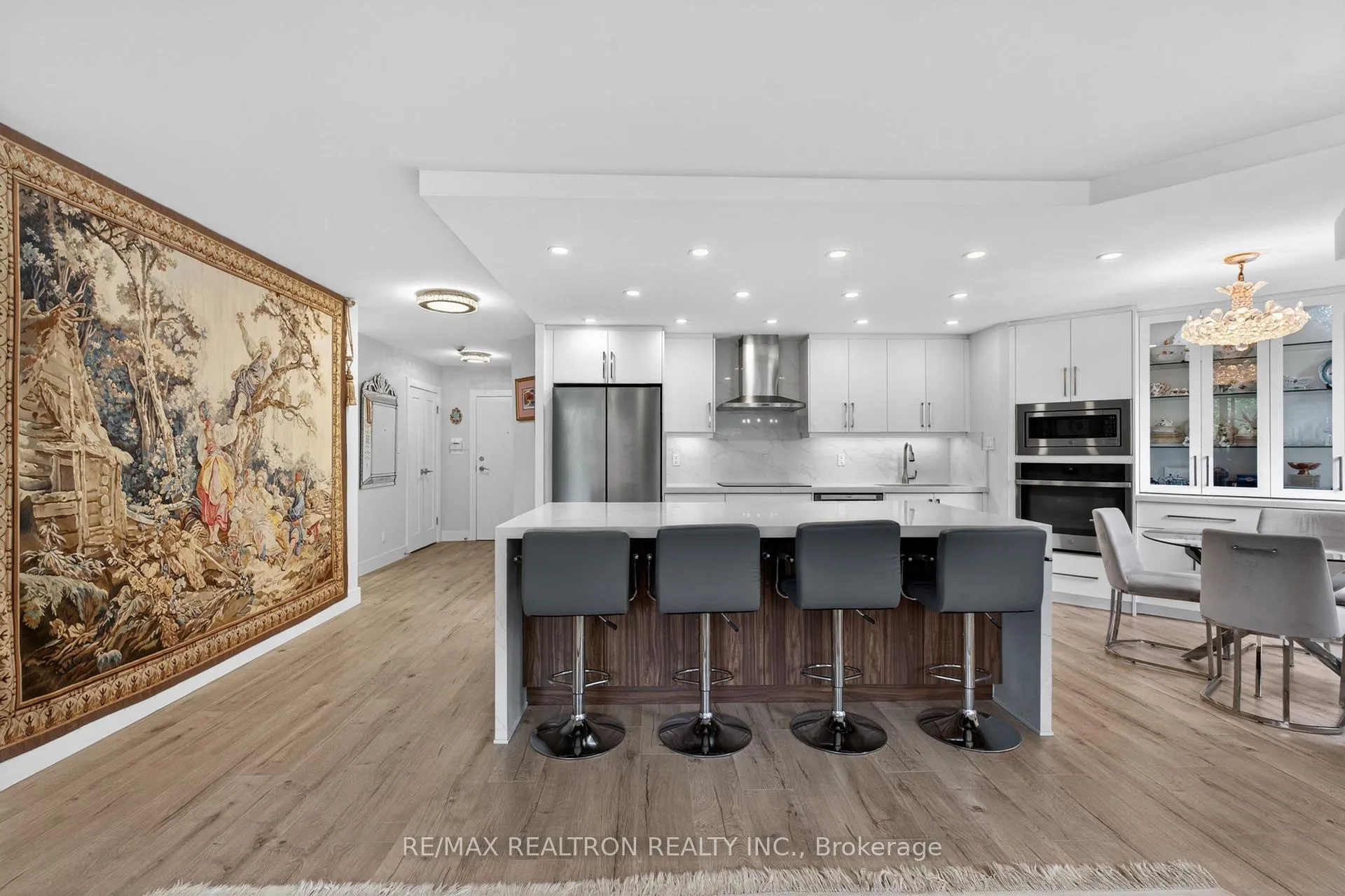 Photo 20 of Unit 203, 110 Promenade Circle, Vaughan, Brownridge — HOMEH