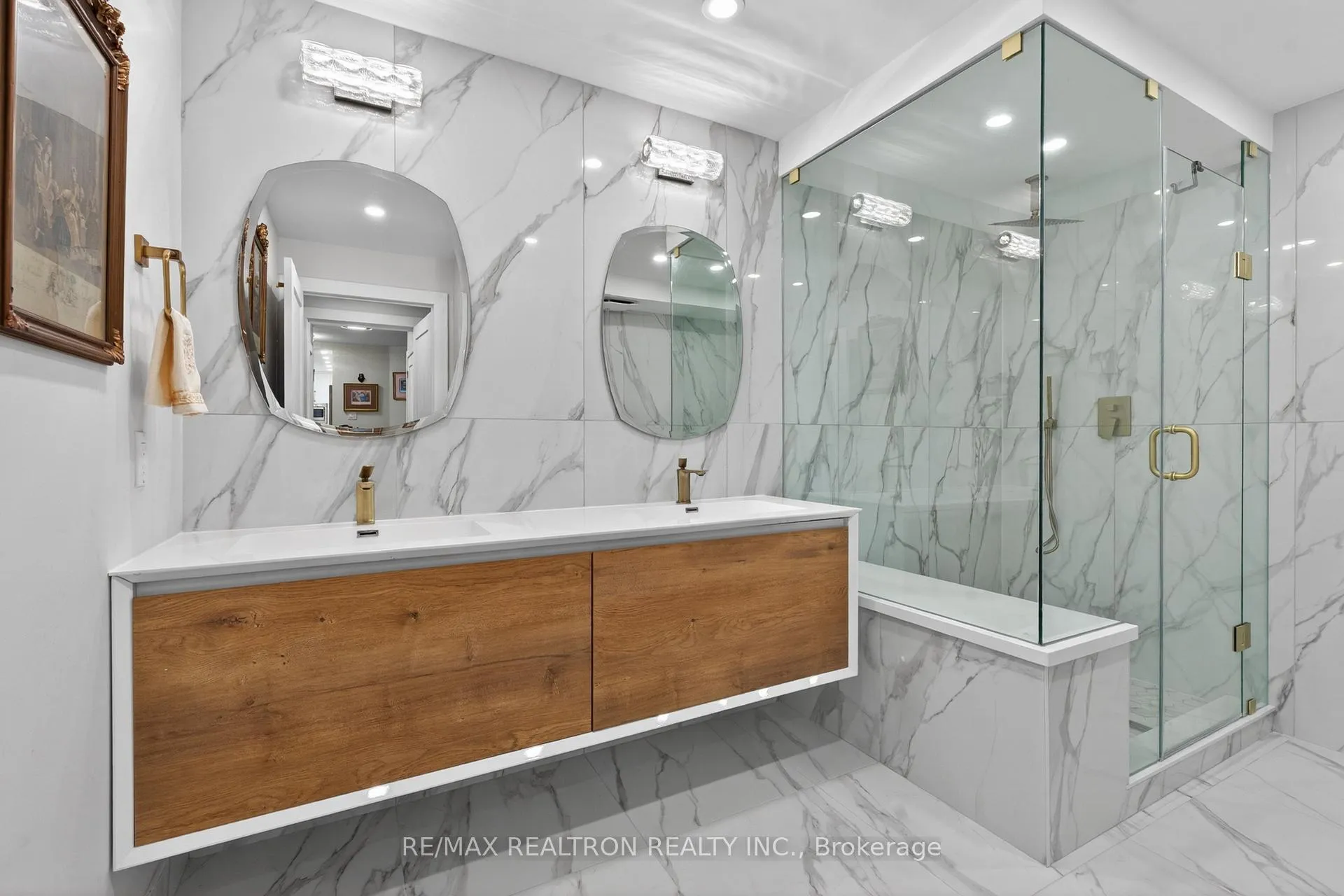 Photo 25 of Unit 203, 110 Promenade Circle, Vaughan, Brownridge — HOMEH