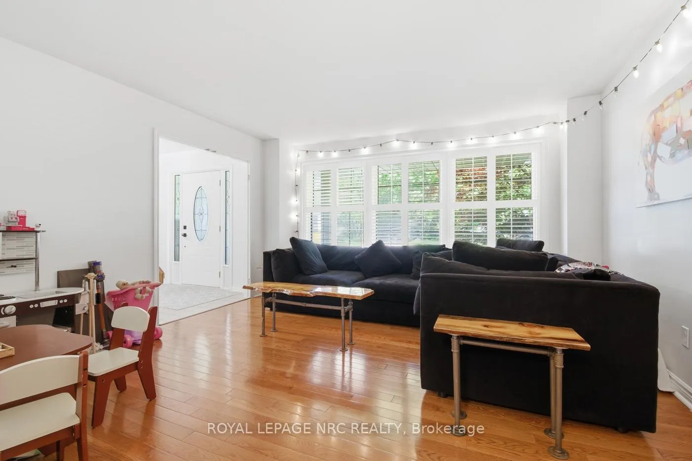 Photo 8 of 6 Nursery Lane, Pelham, Fonthill — HOMEH