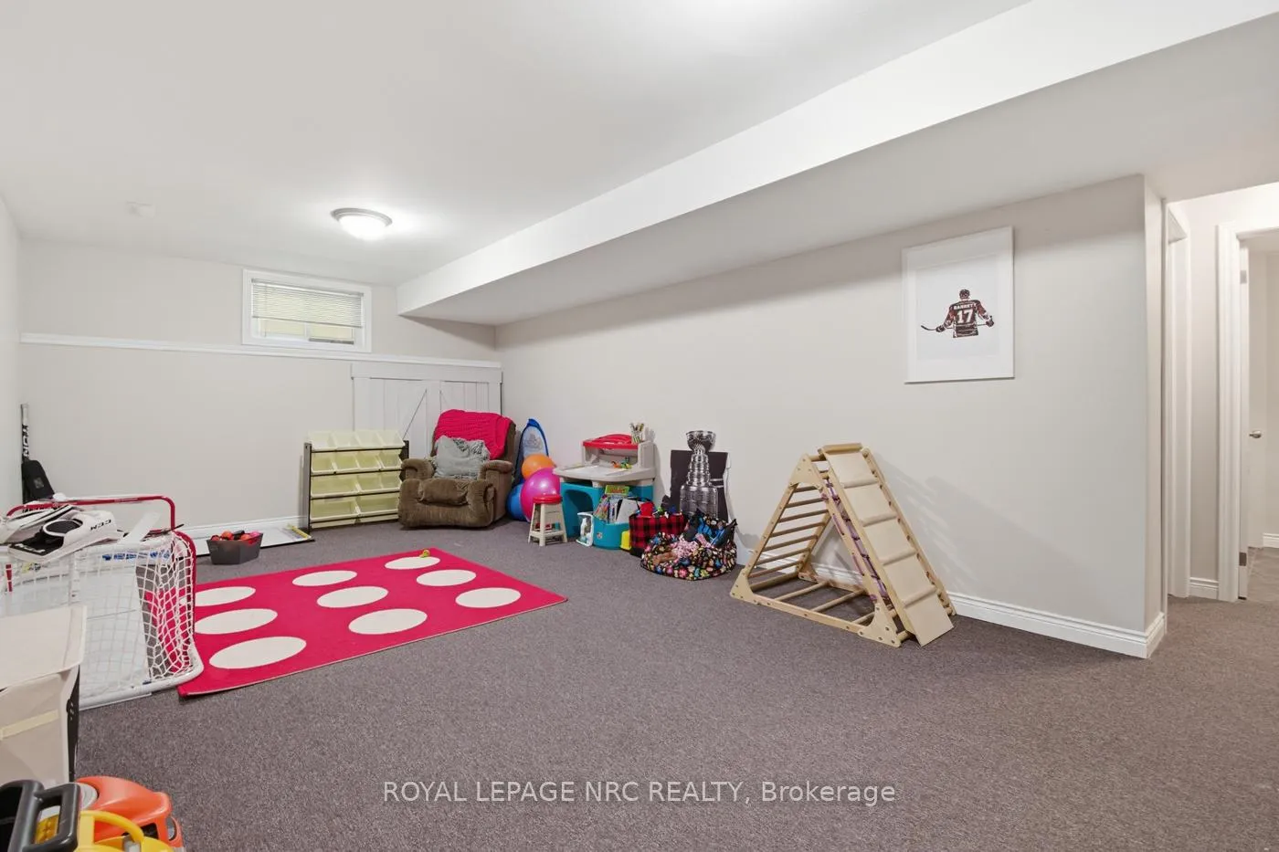 Photo 35 of 6 Nursery Lane, Pelham, Fonthill — HOMEH