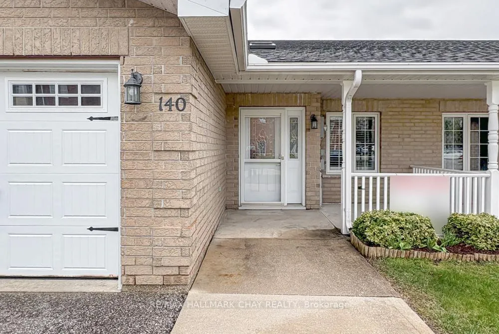 Photo 3 of 140 Meadow Lane, Wasaga Beach — HOMEH