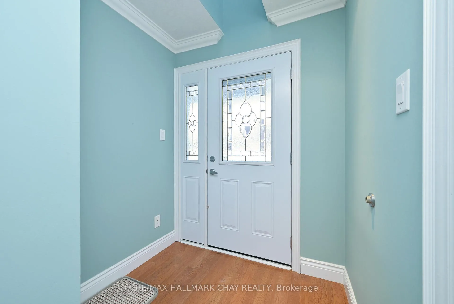 Photo 4 of 140 Meadow Lane, Wasaga Beach — HOMEH