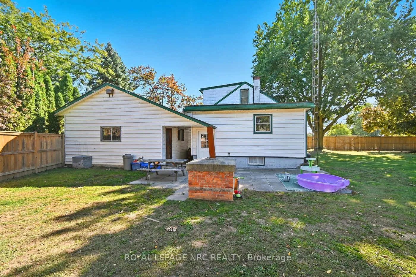 Photo 23 of 2459 Thompson Road, Niagara Falls, Church's Lane — HOMEH