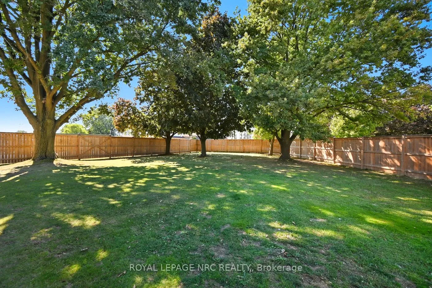 Photo 28 of 2459 Thompson Road, Niagara Falls, Church's Lane — HOMEH