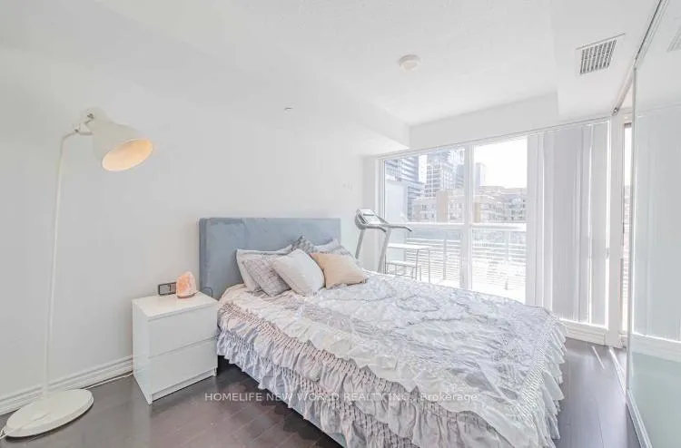 Photo 6 of Unit 1121, 386 Yonge Street, Toronto, Bay Street Corridor — HOMEH