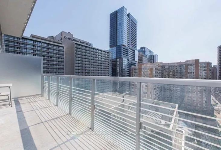 Photo 12 of Unit 1121, 386 Yonge Street, Toronto, Bay Street Corridor — HOMEH
