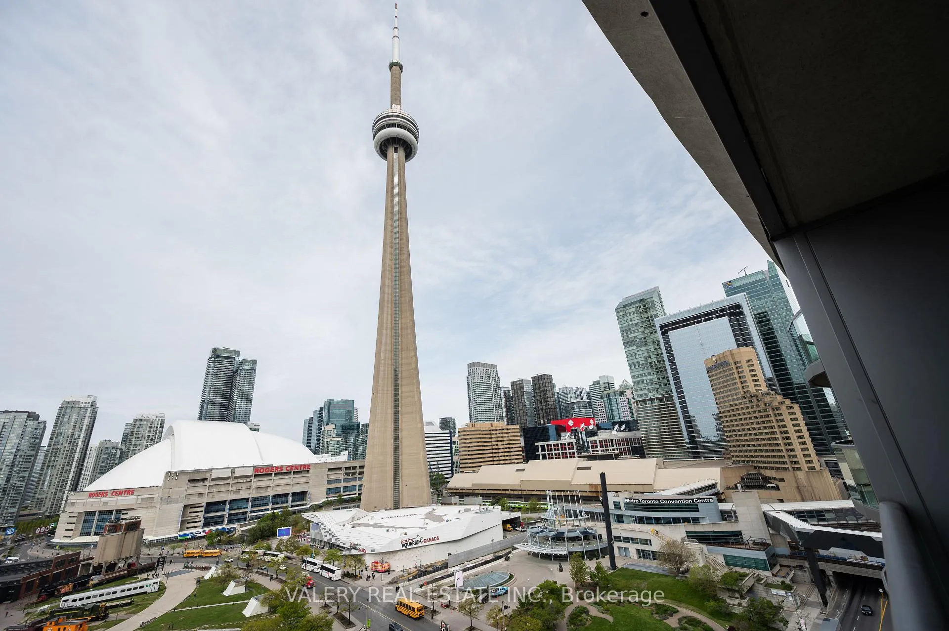 Photo 21 of Unit 1810, 51 Lower Simcoe Street, Toronto, Waterfront Communities — HOMEH