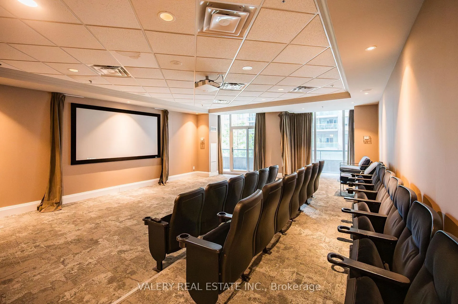 Photo 33 of Unit 1810, 51 Lower Simcoe Street, Toronto, Waterfront Communities — HOMEH