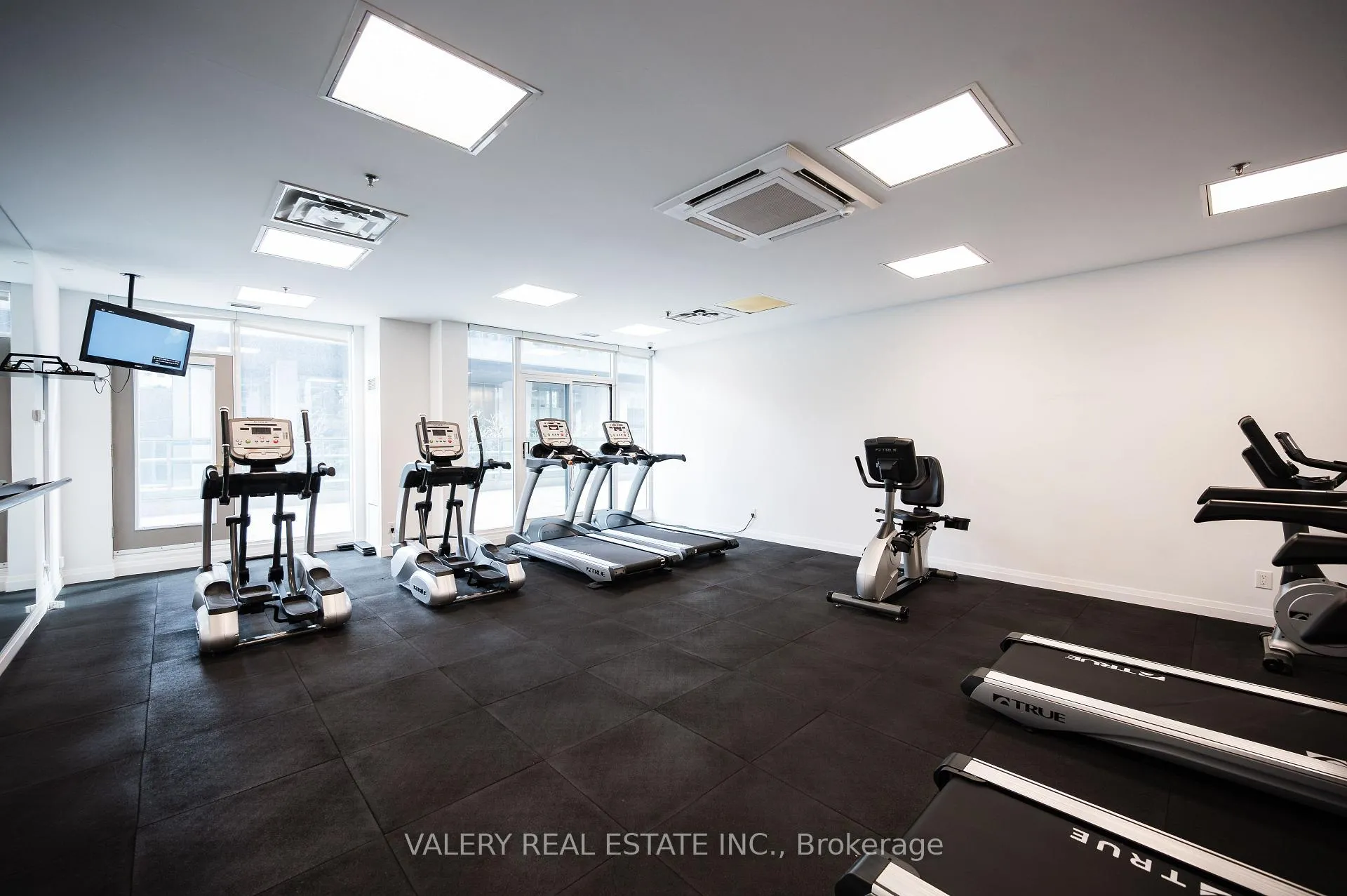 Photo 39 of Unit 1810, 51 Lower Simcoe Street, Toronto, Waterfront Communities — HOMEH