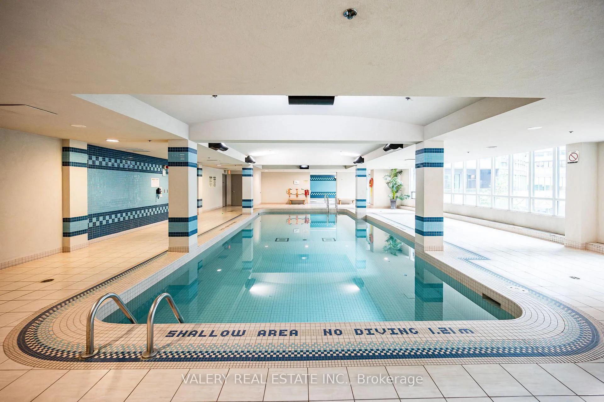 Photo 41 of Unit 1810, 51 Lower Simcoe Street, Toronto, Waterfront Communities — HOMEH