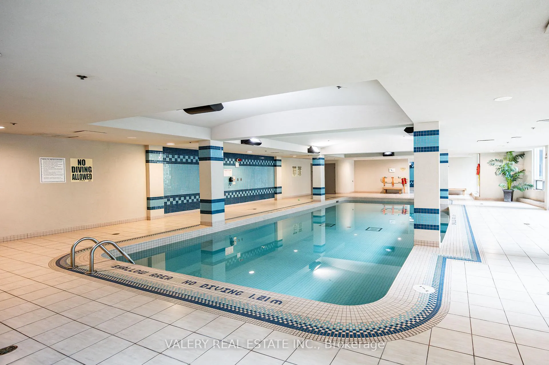 Photo 42 of Unit 1810, 51 Lower Simcoe Street, Toronto, Waterfront Communities — HOMEH