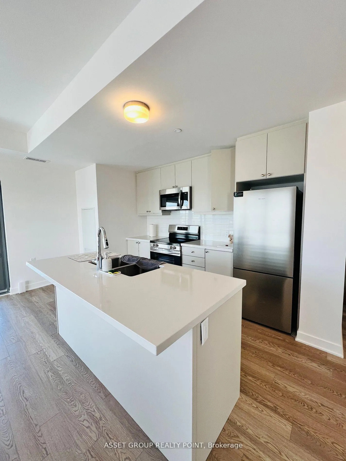 Photo 10 of Unit 508, 55 Clarington Boulevard, Clarington, Bowmanville — HOMEH