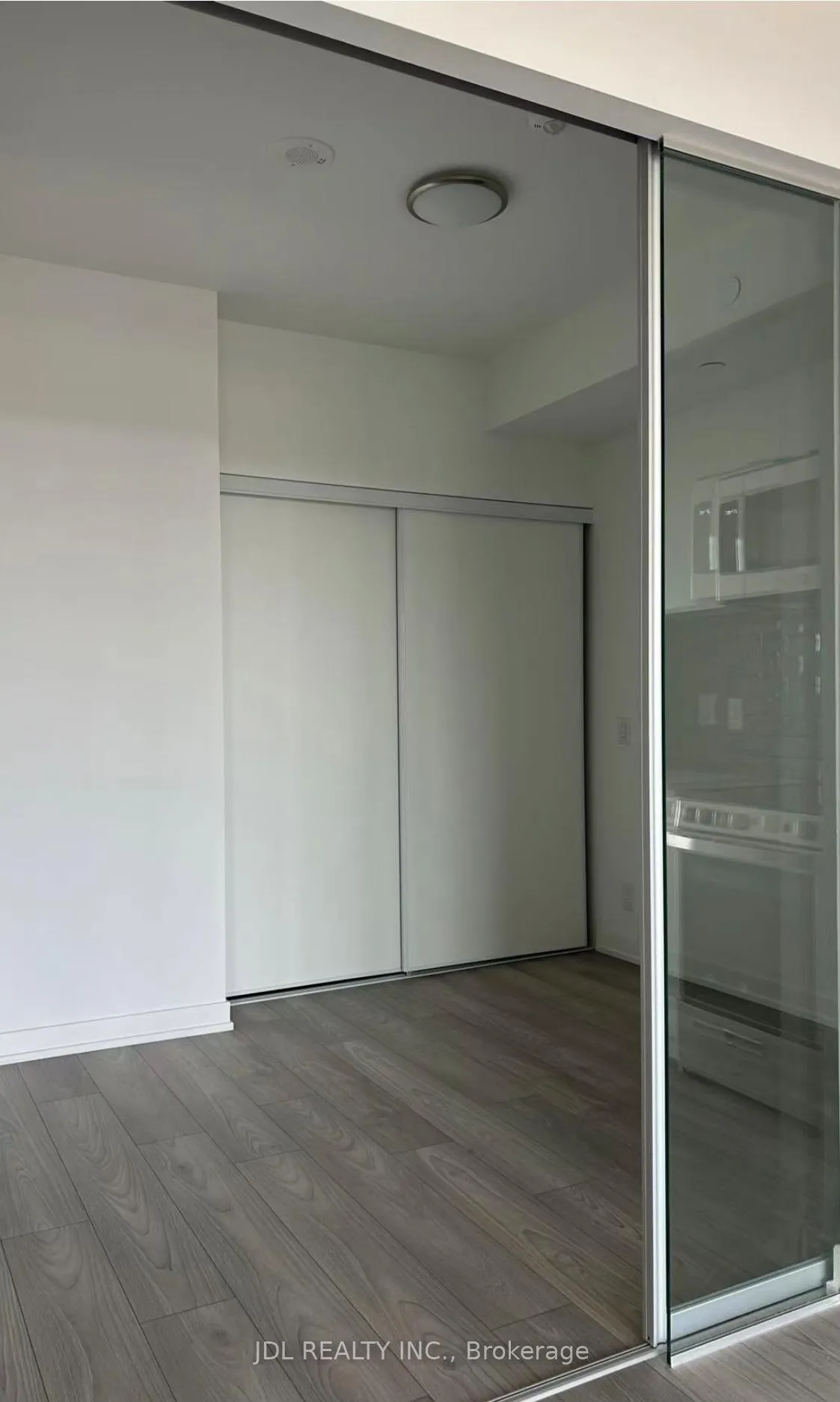 Photo 7 of Unit 813 Unit A, 285 Dufferin St Street, Toronto, South Parkdale — HOMEH