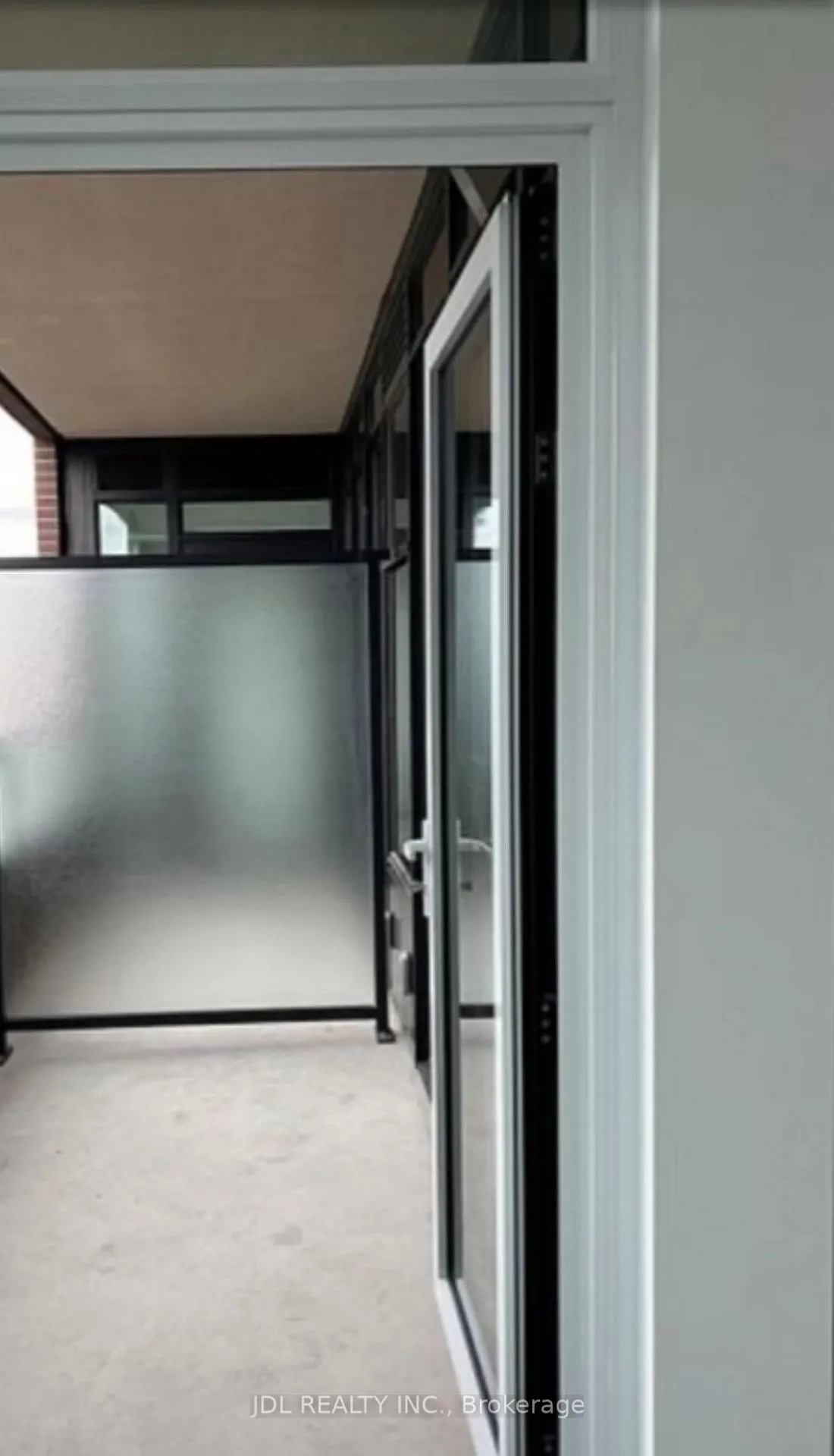 Photo 8 of Unit 813 Unit A, 285 Dufferin St Street, Toronto, South Parkdale — HOMEH